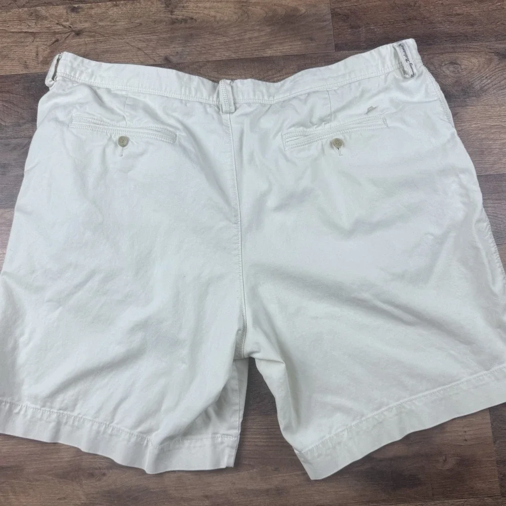 Tommy Bahama Shorts Tan 9